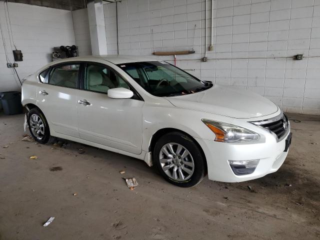 1N4AL3AP1FC187450 - 2015 NISSAN ALTIMA 2.5 WHITE photo 4