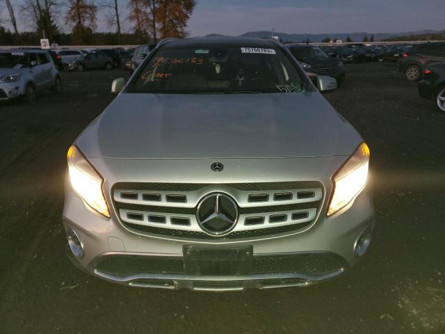 WDCTG4GB9JJ425150 - 2018 MERCEDES-BENZ GLA 250 4MATIC SILVER photo 5