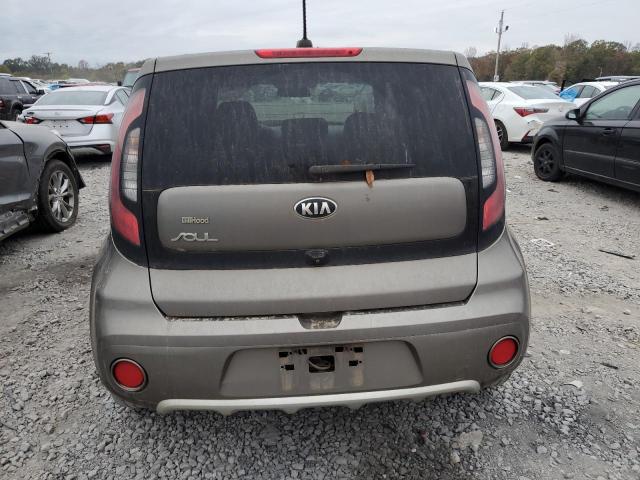 KNDJP3A52H7416548 - 2017 KIA SOUL + SILVER photo 6