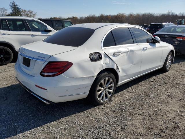 WDDZF4KB1JA324877 - 2018 MERCEDES-BENZ E 300 4MATIC WHITE photo 3