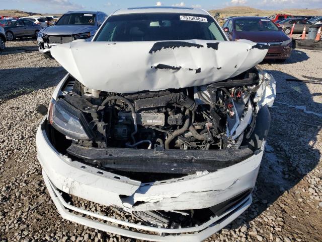 3VWB67AJ7HM332207 - 2017 VOLKSWAGEN JETTA SE WHITE photo 5