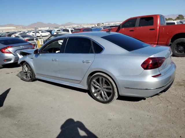 1VWDT7A35HC051382 - 2017 VOLKSWAGEN PASSAT R-LINE Արծաթագույն լուսանկար 2