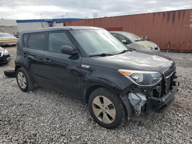 KNDJN2A26G7300581 - 2016 KIA SOUL BLACK photo 4