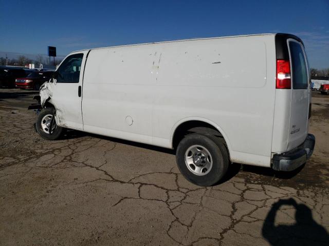 1GCWGBFB8L1188551 - 2020 CHEVROLET EXPRESS G2 WHITE photo 2