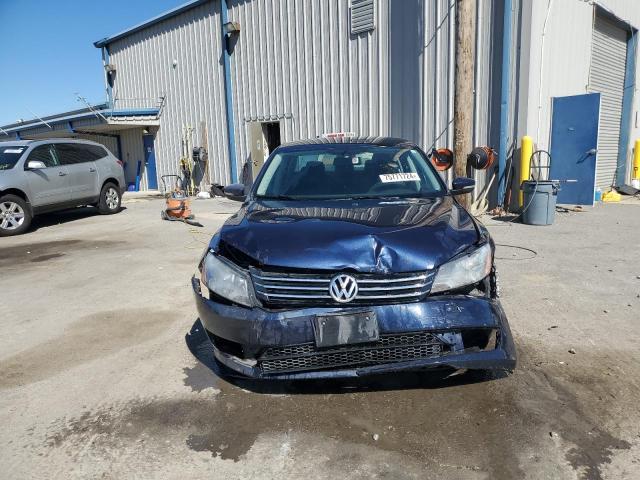 1VWAP7A38DC020404 - 2013 VOLKSWAGEN PASSAT S BLUE photo 5