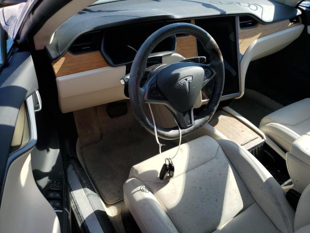 5YJSA1E21JF274767 - 2018 TESLA MODEL S GRAY photo 8