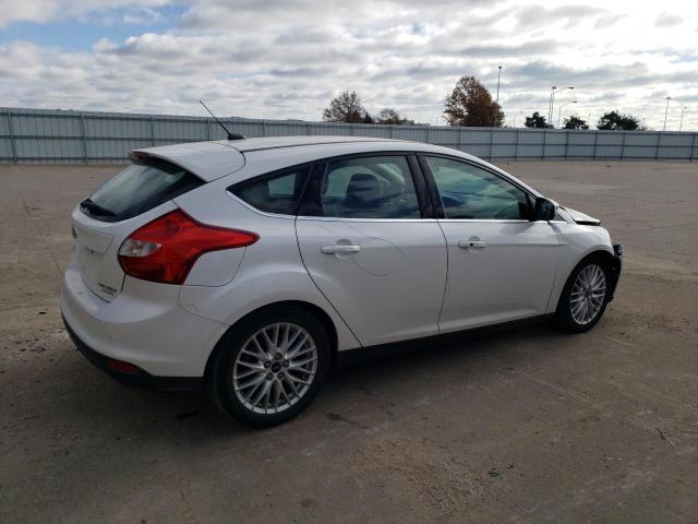 1FADP3N26EL168813 - 2014 FORD FOCUS TITANIUM WHITE photo 3