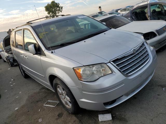 2A4RR5D16AR369752 - 2010 CHRYSLER TOWN & COU TOURING SILVER photo 4