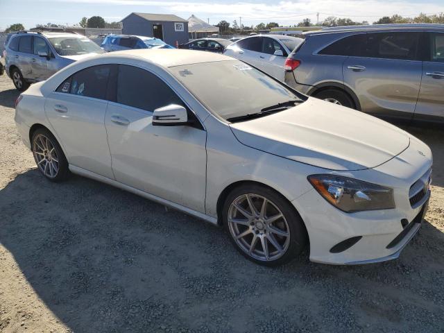 WDDSJ4EB2JN512361 - 2018 MERCEDES-BENZ CLA 250 WHITE photo 4