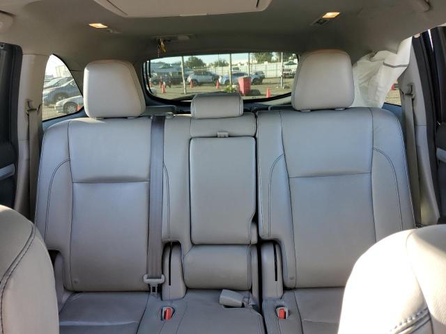 5TDKKRFHXGS506169 - 2016 TOYOTA HIGHLANDER XLE SILVER photo 10