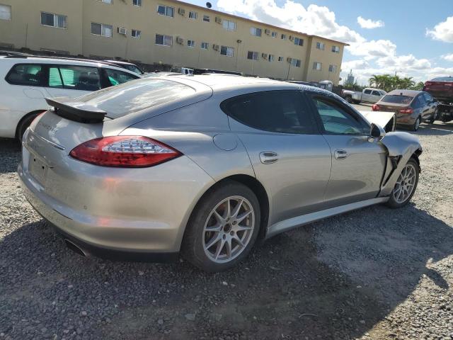 WP0AA2A71BL017559 - 2011 PORSCHE PANAMERA 2 SILVER photo 3