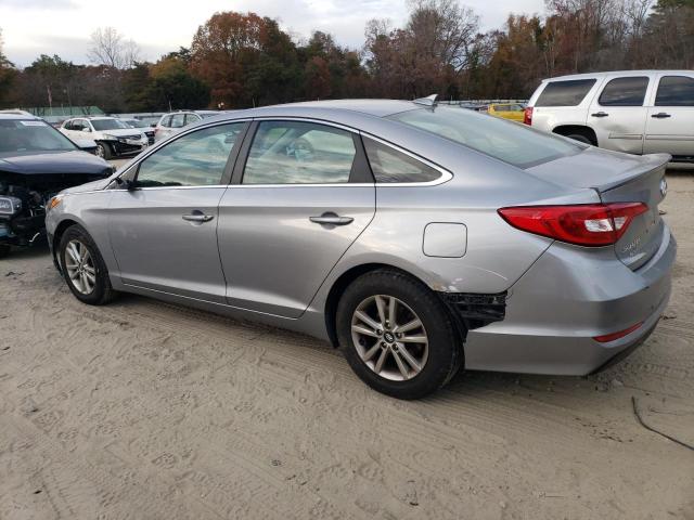 5NPE24AF0HH532048 - 2017 HYUNDAI SONATA SE SILVER photo 2