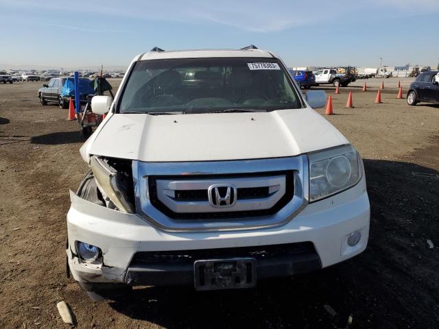 5FNYF4H91BB037672 - 2011 HONDA PILOT TOURING WHITE photo 5