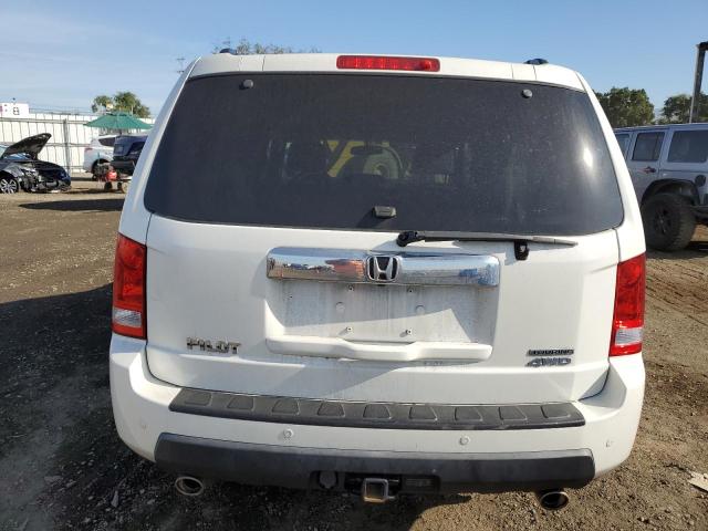 5FNYF4H91BB037672 - 2011 HONDA PILOT TOURING WHITE photo 6