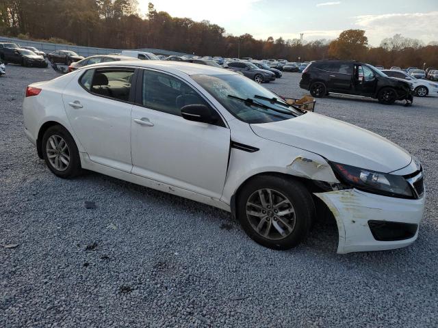 KNAGM4A76B5122595 - 2011 KIA OPTIMA LX WHITE photo 4