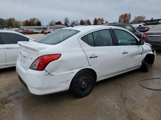 3N1CN7AP3JL801113 - 2018 NISSAN VERSA S WHITE photo 3