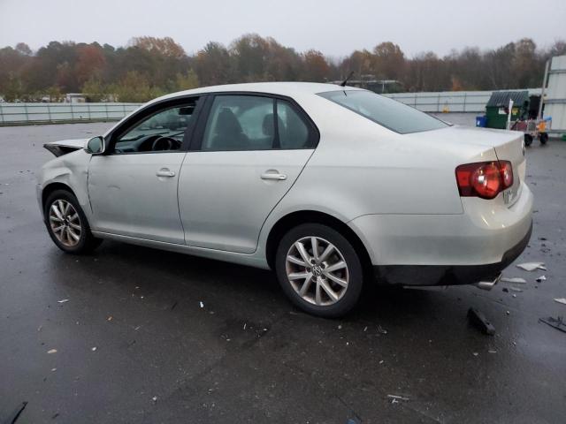 3VWRZ7AJXAM159083 - 2010 VOLKSWAGEN JETTA SE SILVER photo 2