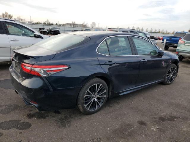 4T1B11HK1JU606463 - 2018 TOYOTA CAMRY L BLUE photo 3