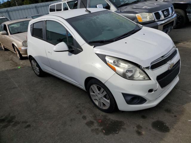 KL8CD6S98EC551114 - 2014 CHEVROLET SPARK 1LT WHITE photo 4