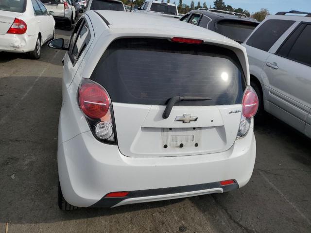 KL8CD6S98EC551114 - 2014 CHEVROLET SPARK 1LT WHITE photo 6