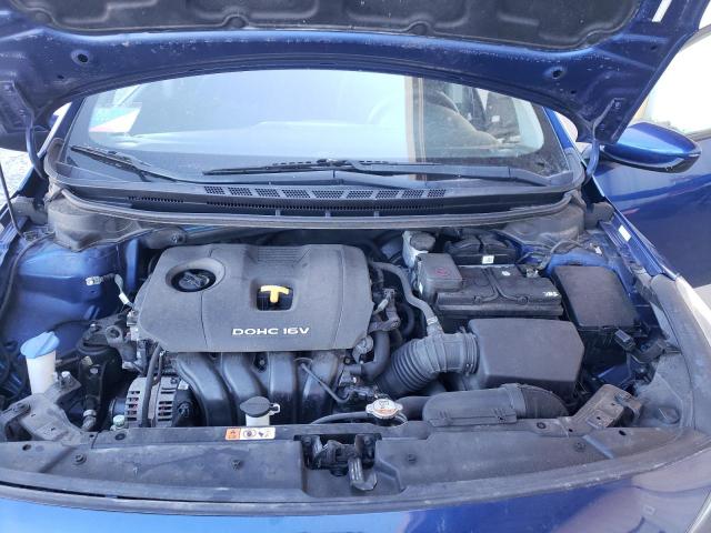 3KPFK4A7XHE027684 - 2017 KIA FORTE LX BLUE photo 11