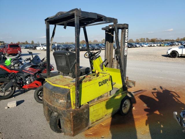 TM145544GEF4800 - 1983 FORK LIFT GREEN photo 4