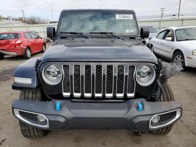1C4JJXP67NW270772 - 2022 JEEP WRANGLER U SAHARA 4XE BLACK photo 5