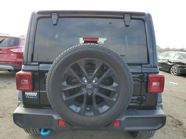 1C4JJXP67NW270772 - 2022 JEEP WRANGLER U SAHARA 4XE BLACK photo 6