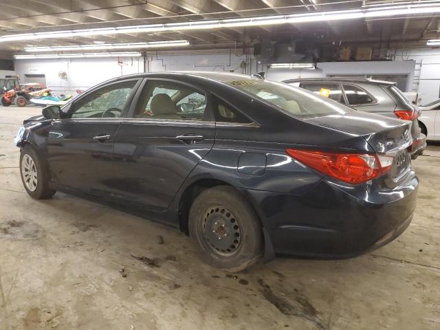 5NPEB4AC9DH805939 - 2013 HYUNDAI SONATA GLS BLUE photo 2