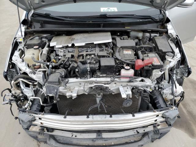 JTDKARFP6H3004613 - 2017 TOYOTA PRIUS PRIM 银色 照片 11