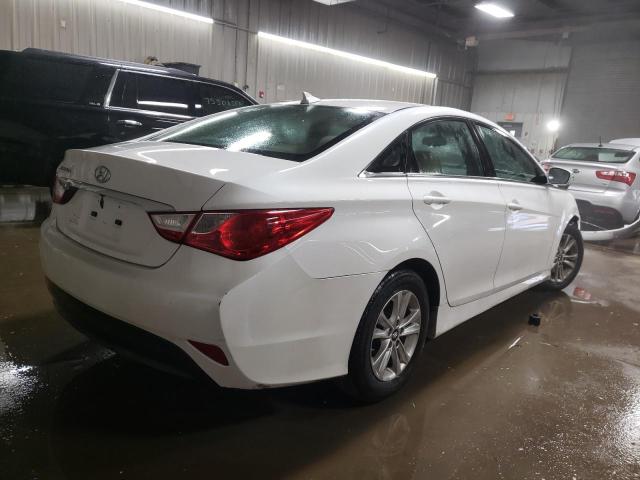 5NPEB4AC3EH925902 - 2014 HYUNDAI SONATA GLS WHITE photo 3