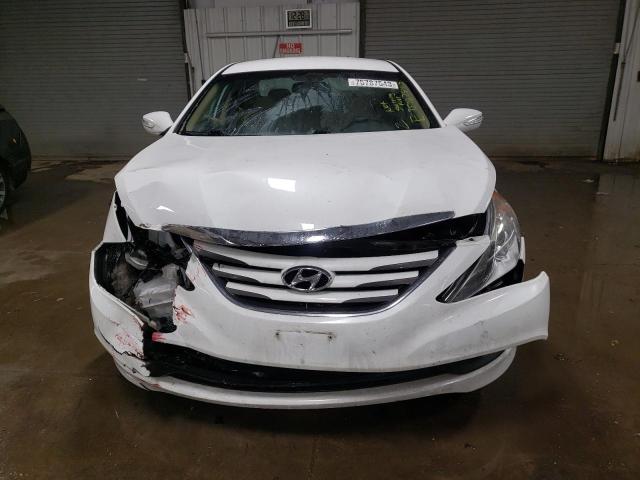 5NPEB4AC3EH925902 - 2014 HYUNDAI SONATA GLS WHITE photo 5