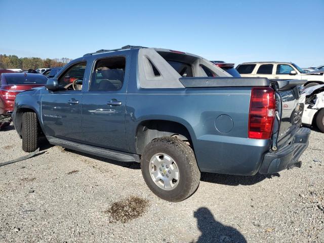 3GNTKEE77CG118936 - 2012 CHEVROLET AVALANCHE LS BLUE photo 2