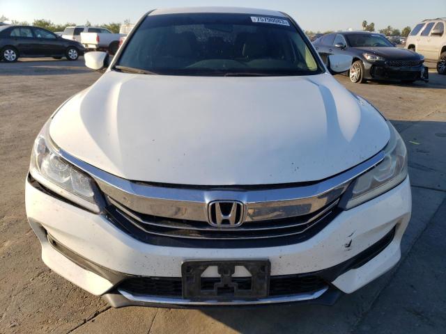 1HGCR2F33HA002638 - 2017 HONDA ACCORD LX WHITE photo 5