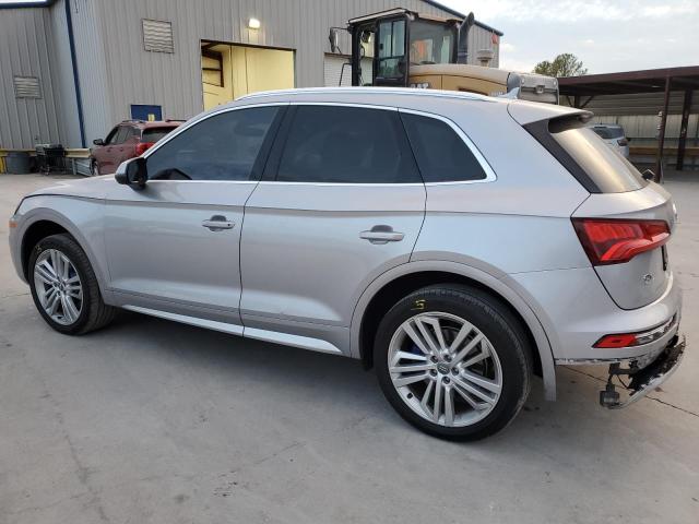 WA1CNAFY9J2204992 - 2018 AUDI Q5 PRESTIGE SILVER photo 2