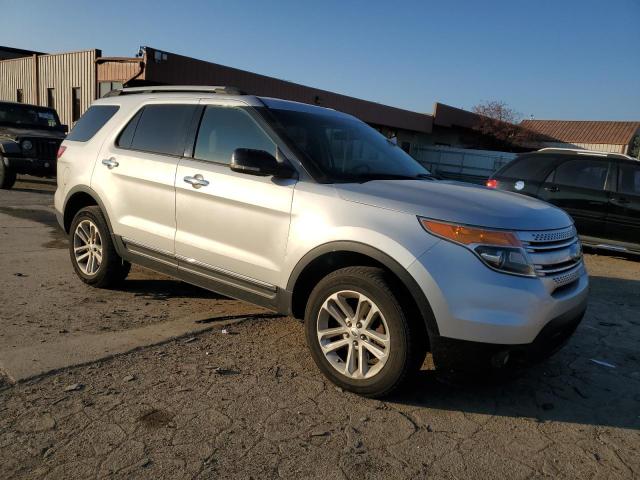 1FM5K8D89DGA99943 - 2013 FORD EXPLORER XLT SILVER photo 4