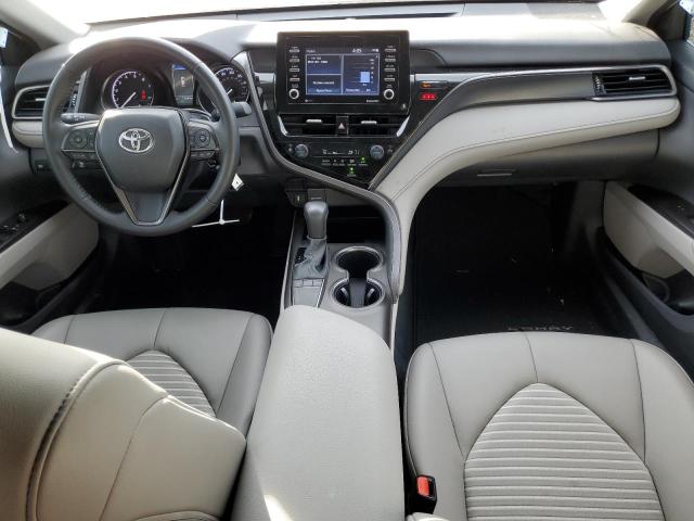 4T1G11AK8PU115560 - 2023 TOYOTA CAMRY SE NIGHT SHADE WHITE photo 8