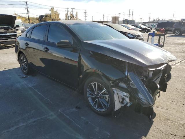 3KPF24AD8PE637720 - 2023 KIA FORTE LX BLACK photo 4