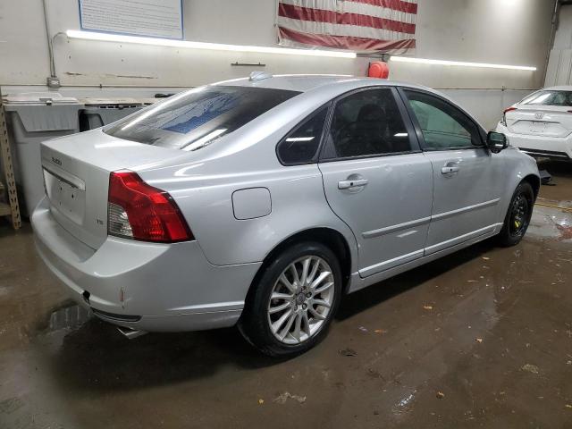 YV1MS672482380606 - 2008 VOLVO S40 T5 SILVER photo 3