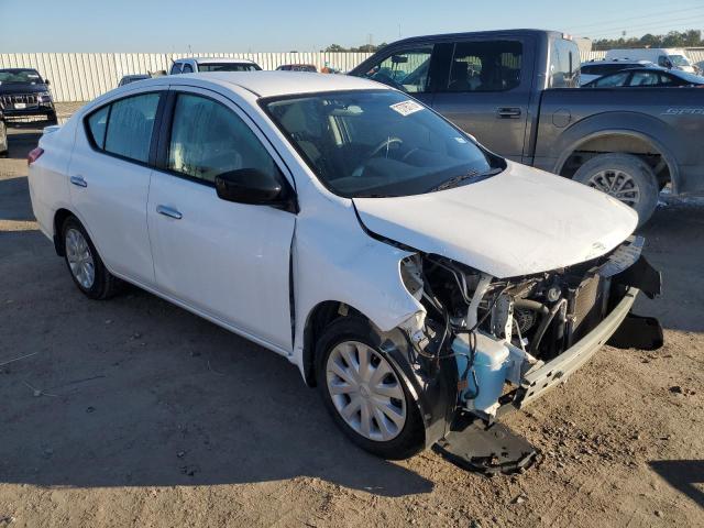 3N1CN7AP1FL944648 - 2015 NISSAN VERSA S WHITE photo 4