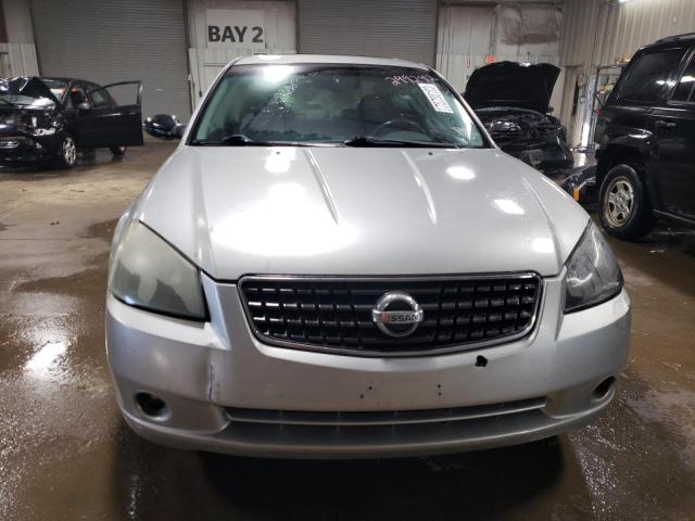 1N4AL11E45C299242 - 2005 NISSAN ALTIMA S SILVER photo 5