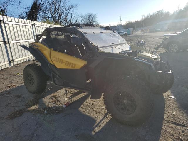 3JBVDAW46JK000513 - 2018 CAN-AM MAVERICK X DS TURBO R YELLOW photo 1