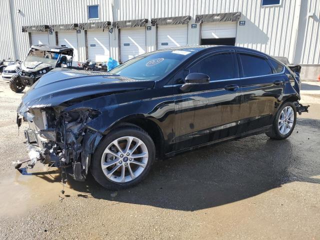 3FA6P0HD7LR129585 - 2020 FORD FUSION SE BLACK photo 1