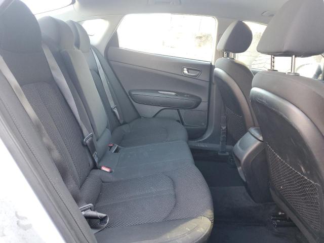 5XXGT4L33KG297186 - 2019 KIA OPTIMA LX 银色 照片 10