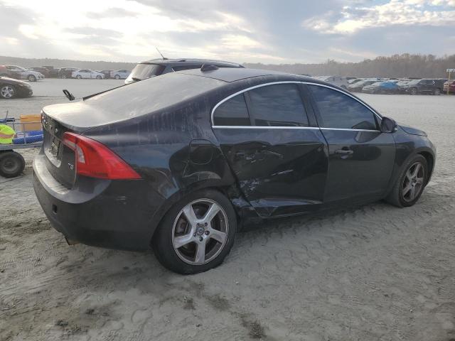 YV1622FS1C2055889 - 2012 VOLVO S60 T5 BLACK photo 3