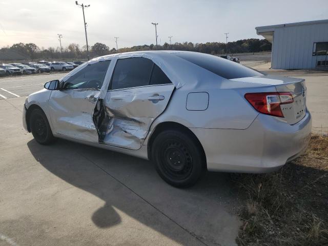 4T4BF1FK3DR313338 - 2013 TOYOTA CAMRY L SILVER photo 2