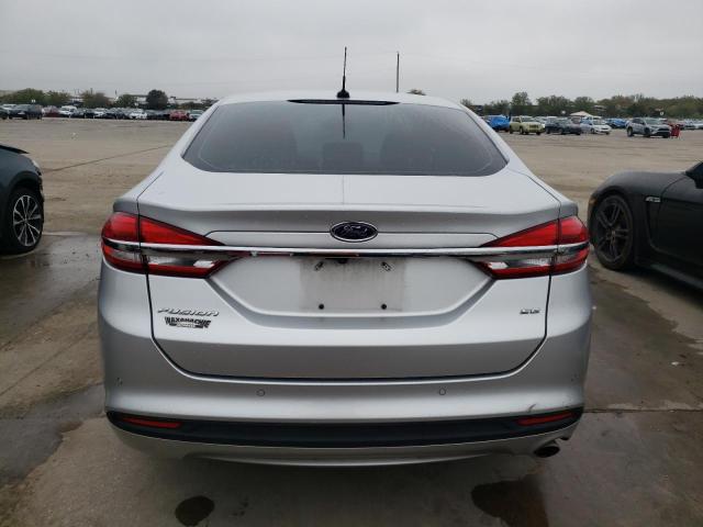 3FA6P0H73JR158489 - 2018 FORD FUSION SE SILVER photo 6