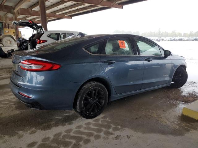 3FA6P0LU8KR196623 - 2019 FORD FUSION SE BLUE photo 3