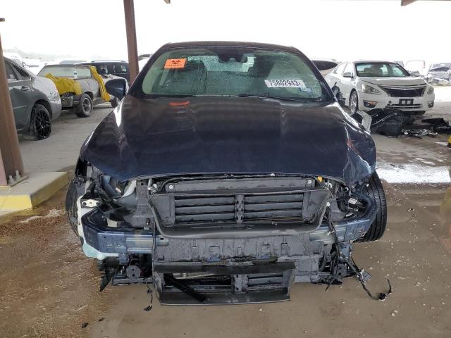 3FA6P0LU8KR196623 - 2019 FORD FUSION SE BLUE photo 5