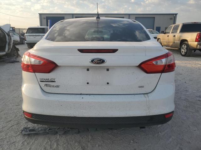 1FADP3F24EL455713 - 2014 FORD FOCUS SE WHITE photo 6